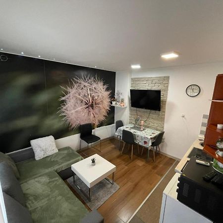 Cozy 1B Apartment Vera-Self Check In Zagreb Exterior photo