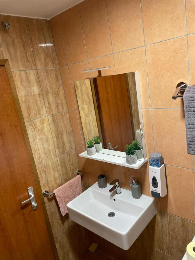 Cozy 1B Apartment Vera-Self Check In Zagreb Exterior photo